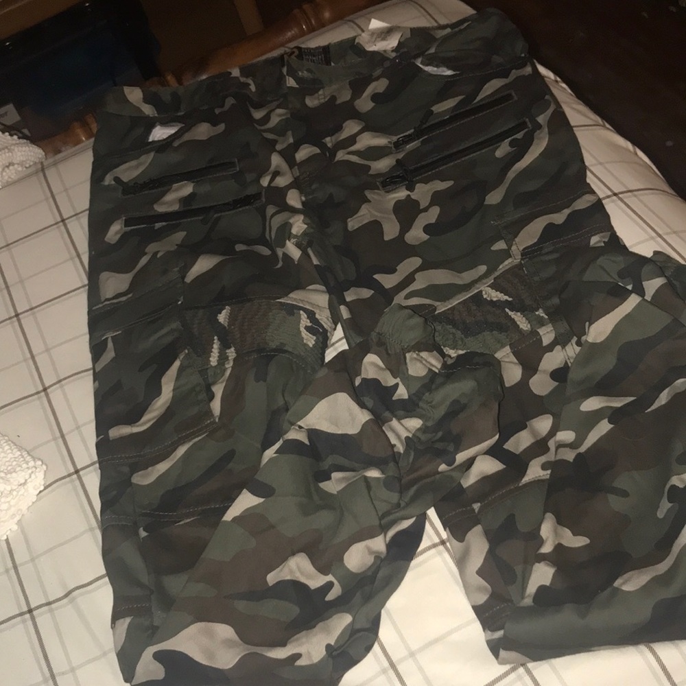 Camo women joggers